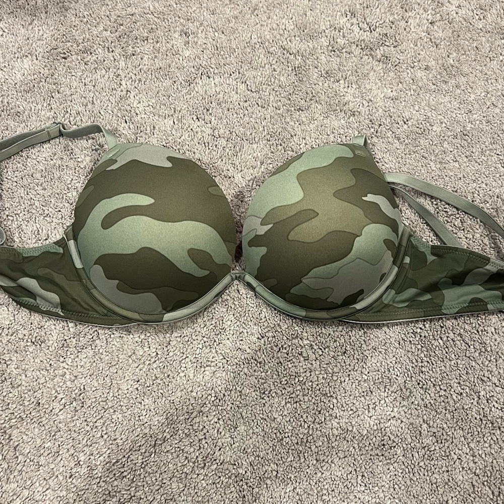 Victoria’s Secret pink add 2 cup bra